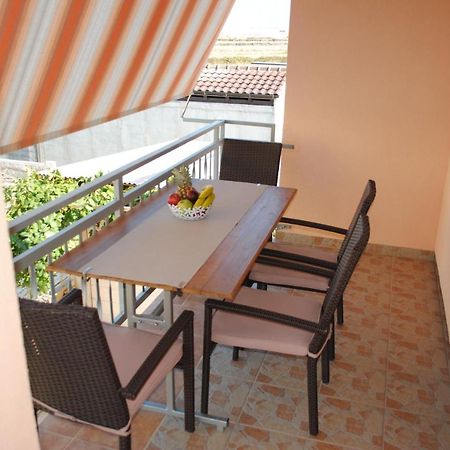 Apartments Vidolma Povljana Luaran gambar