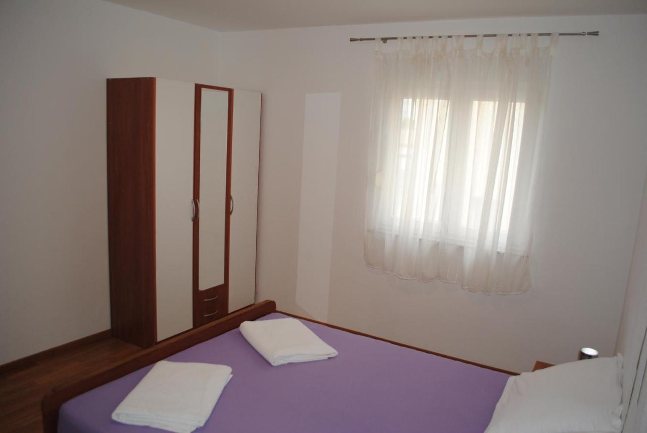 Apartments Vidolma Povljana Luaran gambar