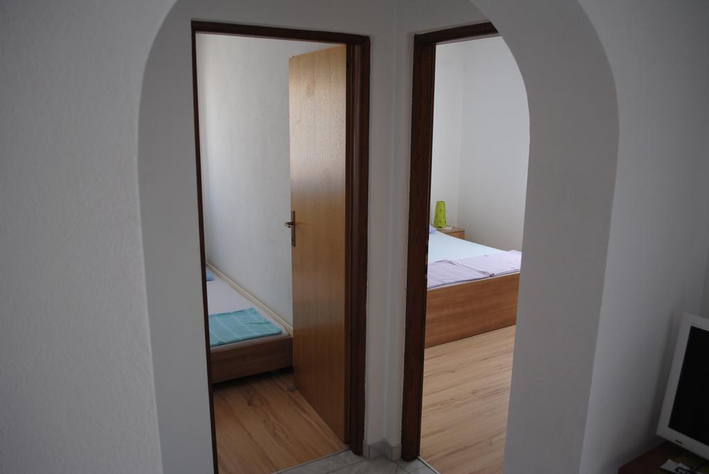 Apartments Vidolma Povljana Luaran gambar