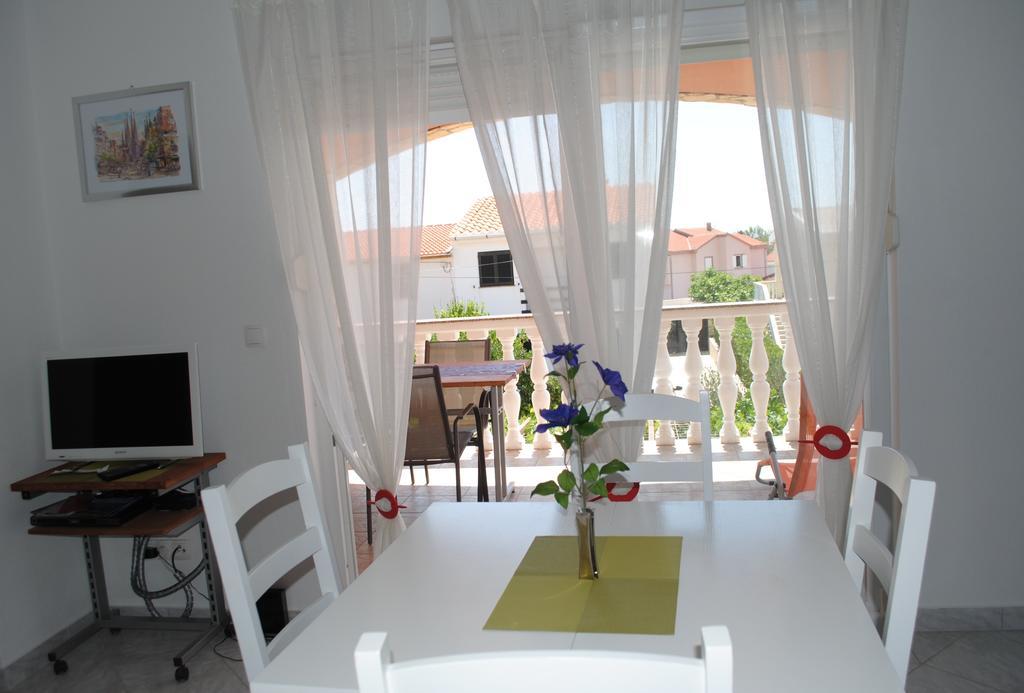 Apartments Vidolma Povljana Luaran gambar